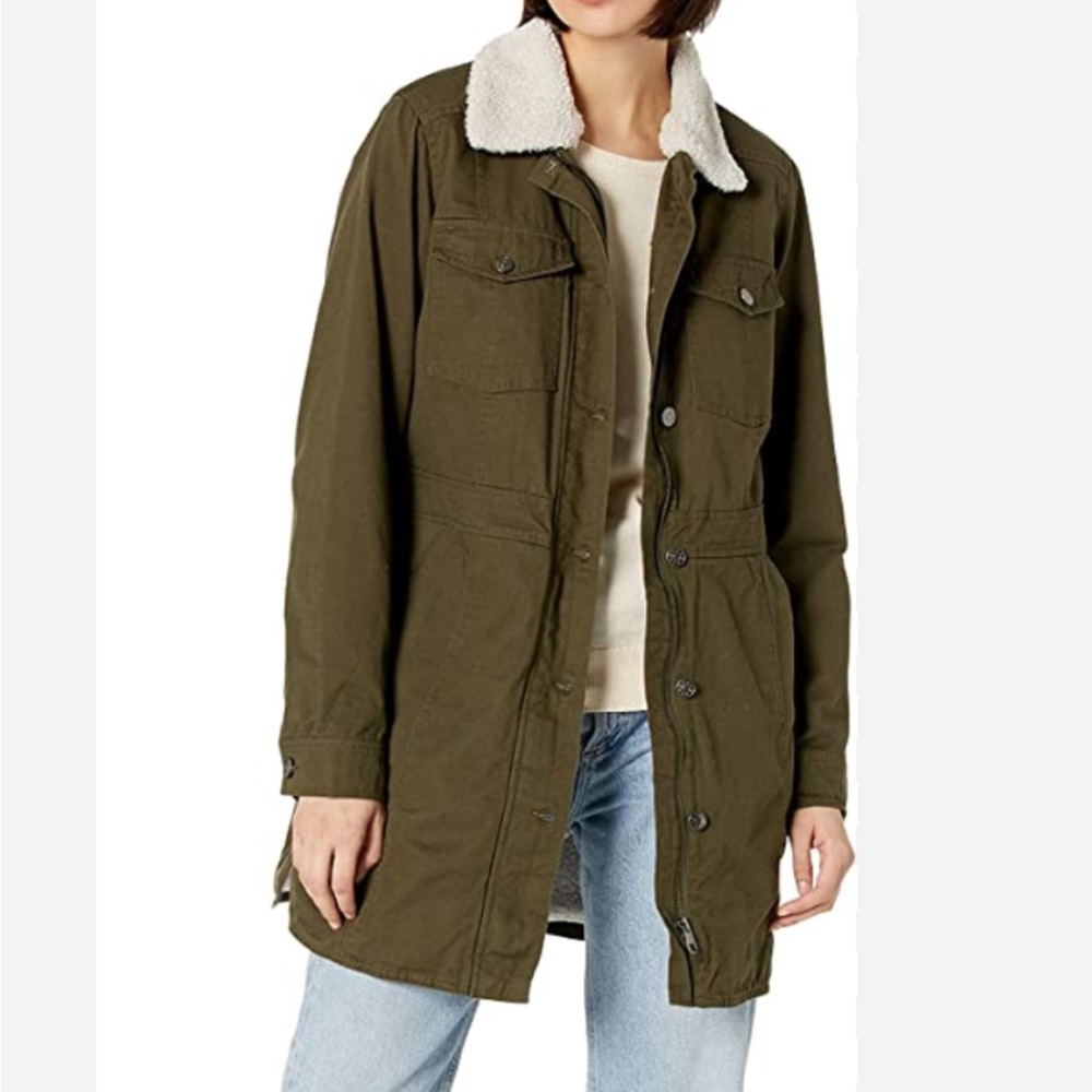 NWT Jacket🧥🥶❄️